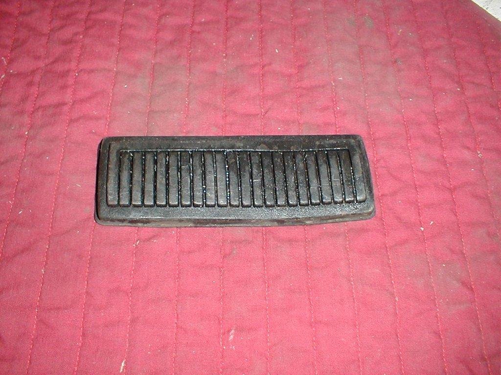 NOS Mopar Brake Pedal Pad 196670 Plymouth & Dodge A & B Body OE Correct Hiltop Auto Parts