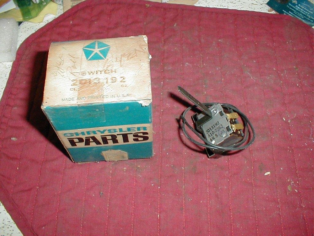 NOS Mopar A/C Evaporator Thermostat Switch 1964 Models W/ Model 975, J